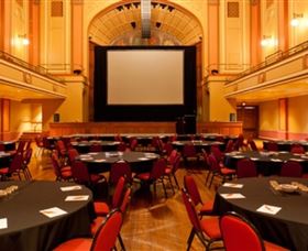 Newcastle City Hall - Accommodation NT 1