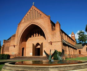 Christ Church Cathedral Grafton - Accommodation NT 0