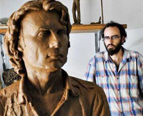 Damien Lucas Sculpture And Design - Accommodation NT 3