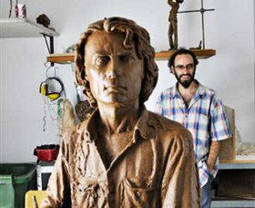 Damien Lucas Sculpture And Design - Accommodation NT 7