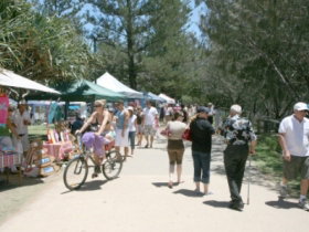 Burleigh Art And Craft Markets - Accommodation NT 2
