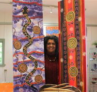 Apma Creations Aboriginal Art Gallery and Gift shop - NT Tourism