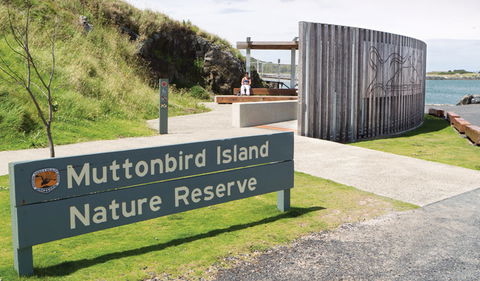 Muttonbird Island Outdoor Learning Space - Accommodation NT 0
