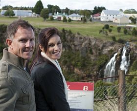 Waratah Falls - Accommodation NT 4