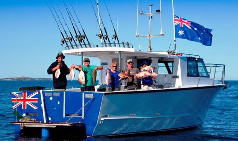 Lighthouse Charters Narooma - Accommodation NT 6