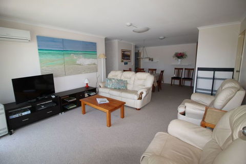 The Summit 6 - Accommodation NT 0