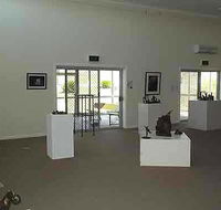 Ceramic Break Sculpture Park - Accommodation NT