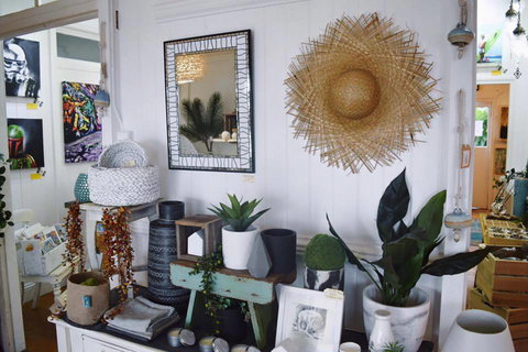 DBar Gallery - Accommodation NT 1