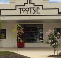 Tootsie Fine Art and Design - Accommodation NT