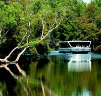 Perth River Cruise and Vineyard Experience Best of Both Worlds