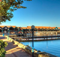 Half-Day Hillarys Marina Tour