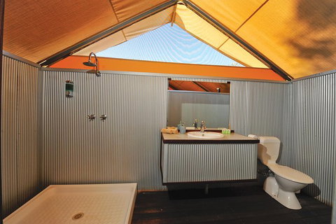 APT Kimberley Wilderness Adventures Purnululu (Bungle Bungle) 4WD Experience - NT Tourism 9