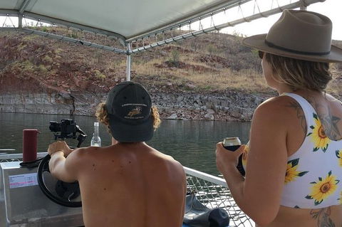 Lake Argyle BBQ Pontoon Hire Half Day - Accommodation NT 8