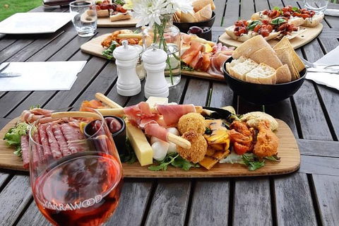 CHEVY CONVERTIBLE Package For 2 People- Wine Lunch Cheese & Chocolate From Melb. - Accommodation NT 10