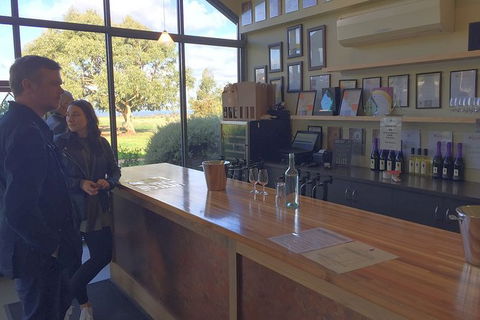 Phillip Island Wine Experience Tour - Accommodation NT 10