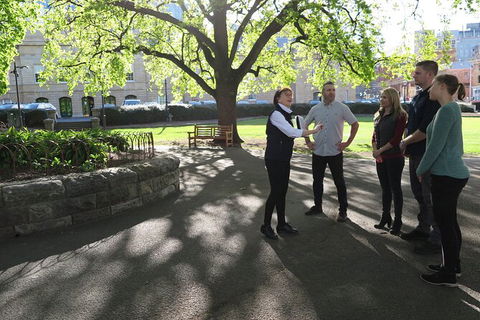 Hobart Historic Walking Tour - Accommodation NT 1
