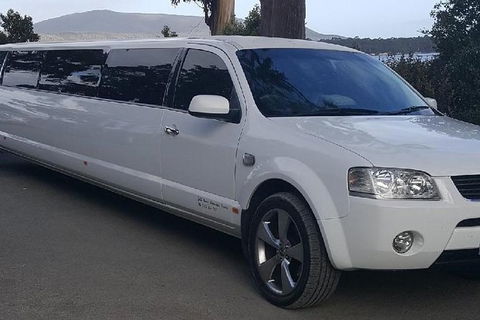 Hobart Airport Transfers In Stretch Limousine Up To 8 People $150 Dollars Total. - Accommodation NT 0