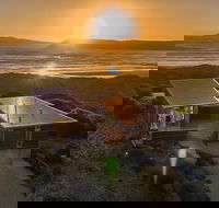 Bruny Island 3-Day Guided Walk with Wine and Cheese Tasting - Accommodation NT