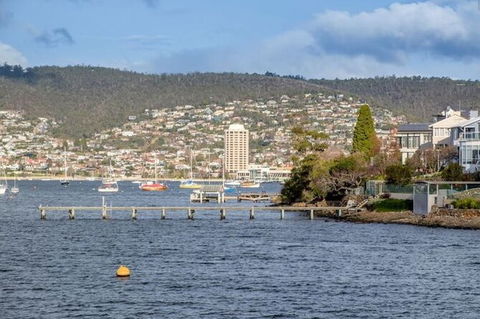Derwent River Historic Harbour Cruise From Hobart - Accommodation NT 3