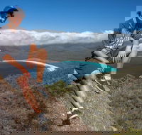Active Day Tour One-Way from Hobart to Launceston with Wineglass Bay - Accommodation NT