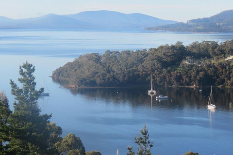 North Bruny Island Day Sail - Accommodation NT 0