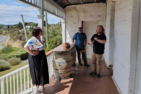 Hobart Small Group Wine Tour Saturday Afternoon: Wines, Gins & Cheeses - Accommodation NT 2