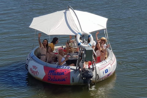 Adelaide 2-Hour BBQ Boat Hire For 10 People - Accommodation NT 0