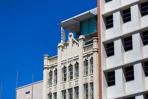 Adelaide 90-Minute Pedicab Tour: City Sights Experience - Accommodation NT 9