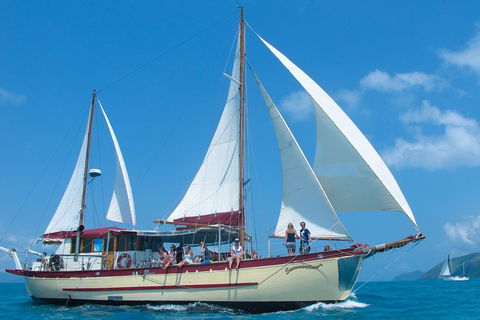 2-Day Whitsundays Sailing Adventure: Summertime - Accommodation NT 7