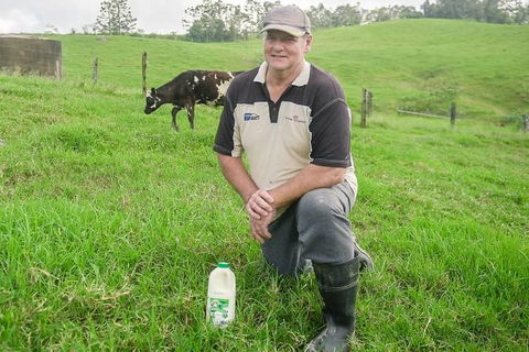 Mackay's Day In The Clouds Paddock To Plate Tour - Accommodation NT 1