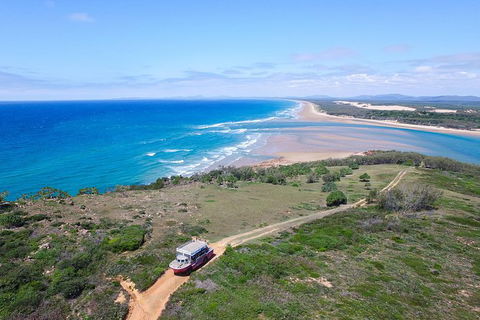 Full-Day 1770 Tour By LARC Amphibious Vehicle Including Sandboarding And Bustard Head Lightstation - Accommodation NT 8