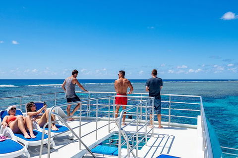 Calypso Outer Great Barrier Reef Cruise From Port Douglas - Accommodation NT 7