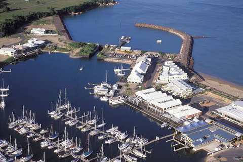 Darwin Shore Excursion: Hop-on Hop-off Bus Tour - Accommodation NT 18