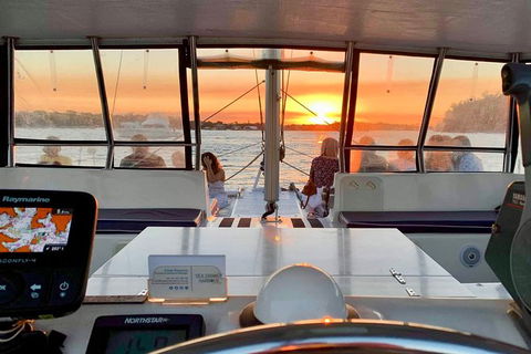 Sunset And Sparkle Sydney Harbour Cruise - Accommodation NT 5