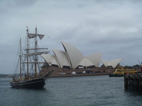 Sydney Harbour Tall Ship Twilight Dinner Cruise - Accommodation NT 2
