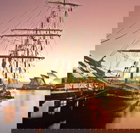 Sydney Harbour Tall Ship Twilight Dinner Cruise - Accommodation NT