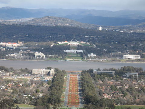 Canberra Day Trip From Sydney - Accommodation NT 3