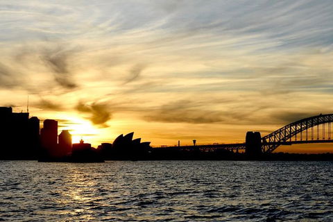 Sydney Harbour Sip And Sail Twilight Cruise - Accommodation NT 1