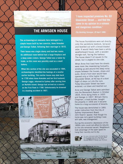 The Rocks Pub Walking Tour - Accommodation NT 2