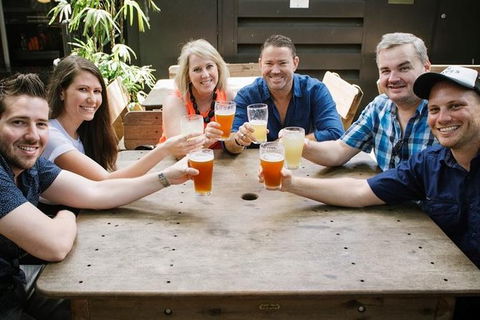 The Rocks Pub Walking Tour - Accommodation NT 0
