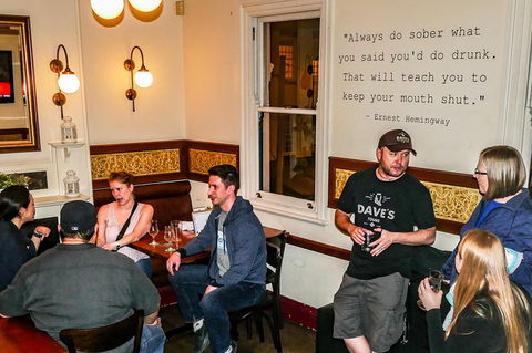 The Rocks Pub Walking Tour - Accommodation NT 26
