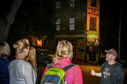 The Rocks Pub Walking Tour - Accommodation NT 18