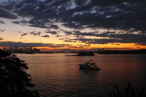 Top Harbour Beaches Sunset Tour - Accommodation NT 1
