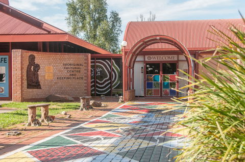 Armidale And Region Aboriginal Cultural Centre And Keeping Place - Accommodation NT 0