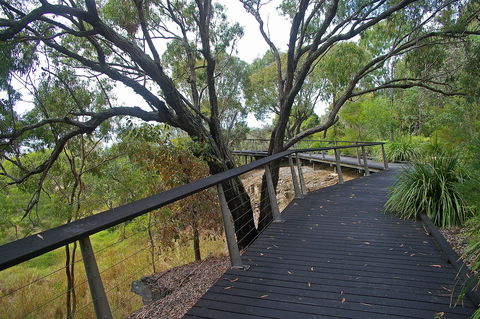 Canoe Point Beach And Parklands - Accommodation NT 1