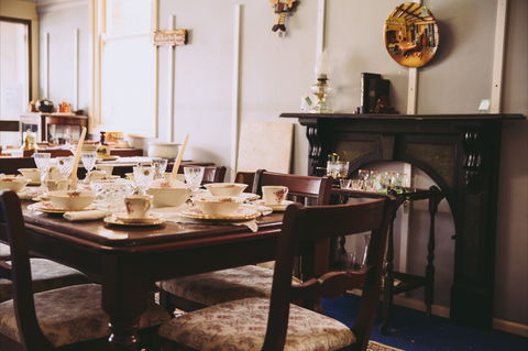 Carmen's Collectables - Accommodation NT 0