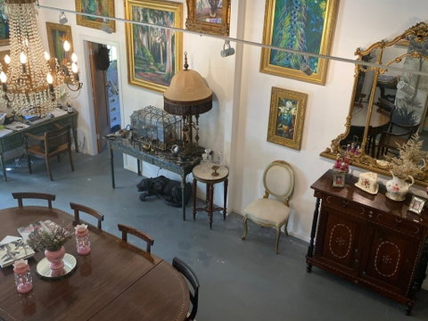 Concetta Antico Gallery, Byron Bay - Accommodation NT 0
