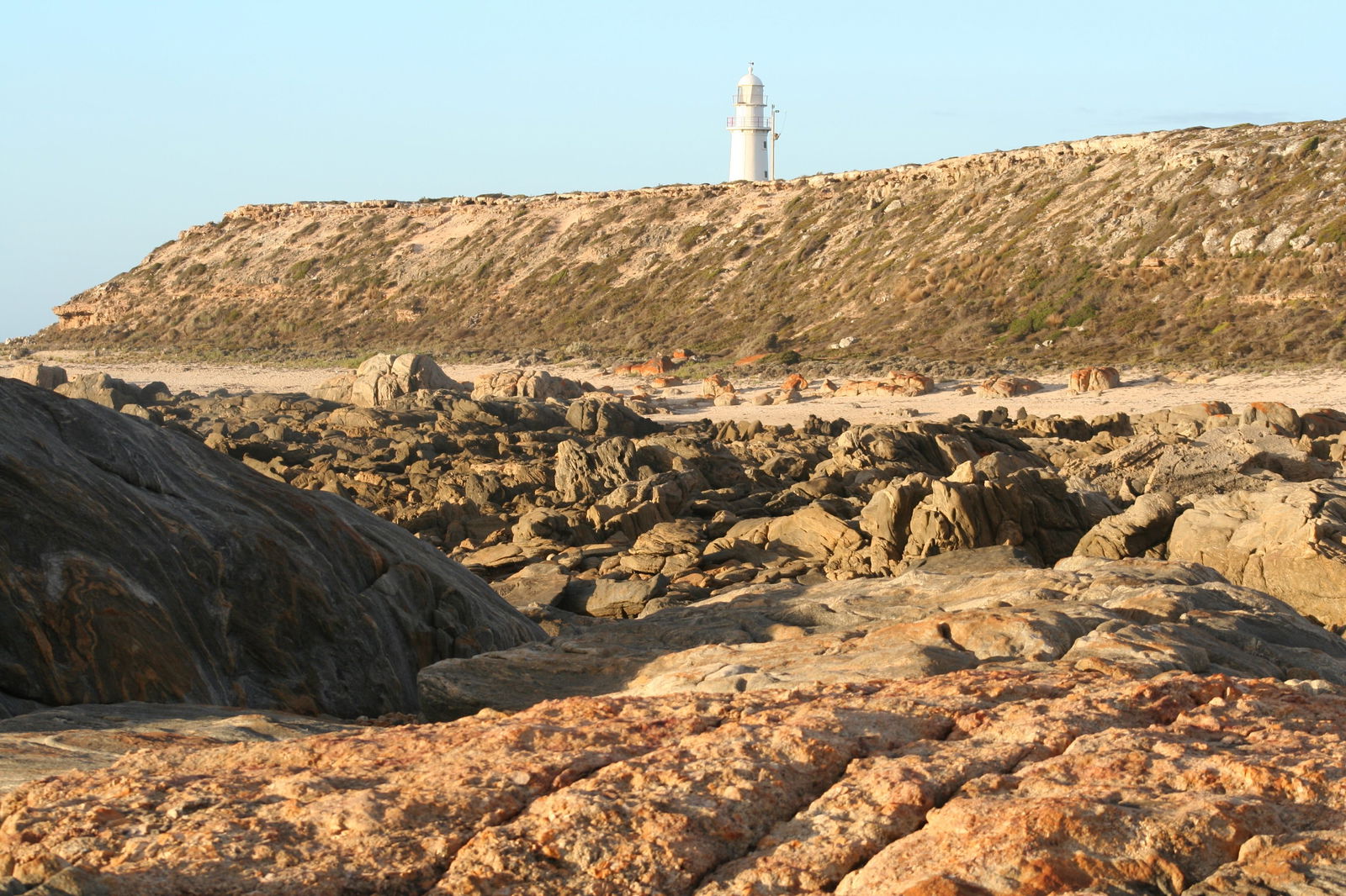 Accommodation NT