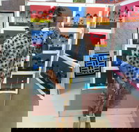 Josephine's Gallery  Kangaroo Orphanage - Accommodation NT