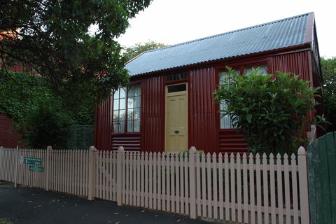 Portable Iron Houses - Accommodation NT 0